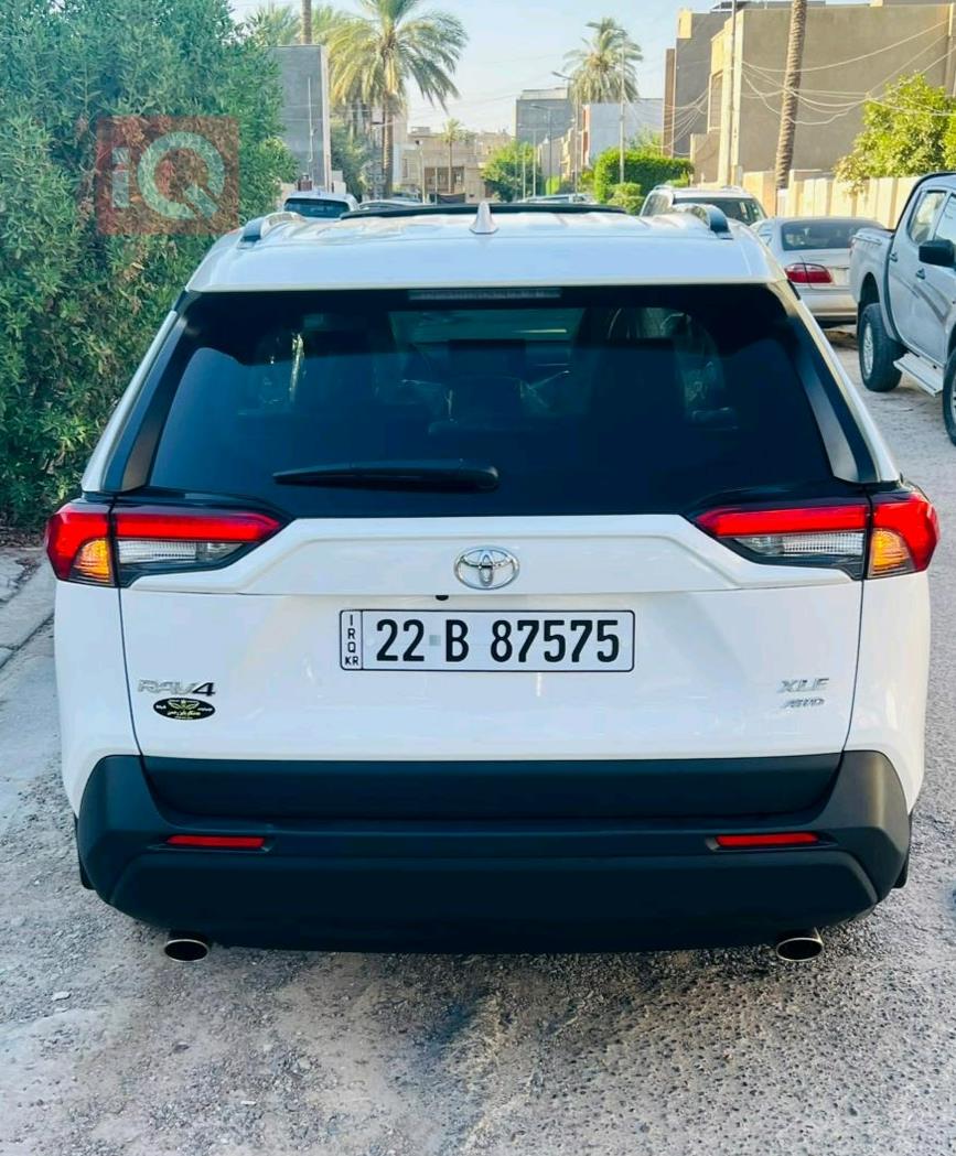 تويوتا راف 4